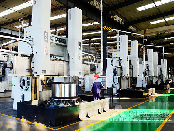 黎明重工生產(chǎn)車間展示